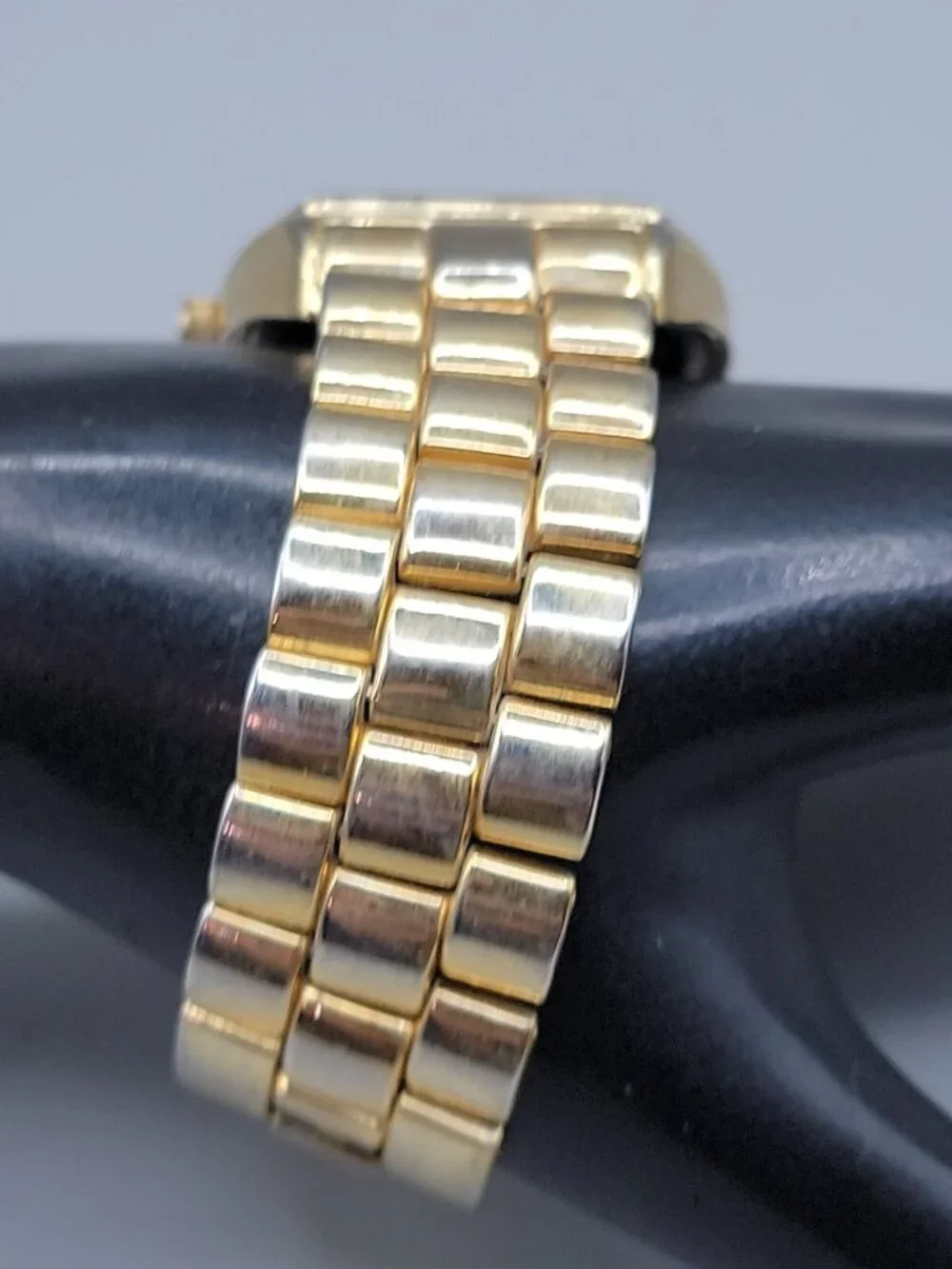 Vernier Gold Classic Tonneau Ladies Quartz Watch 7.5